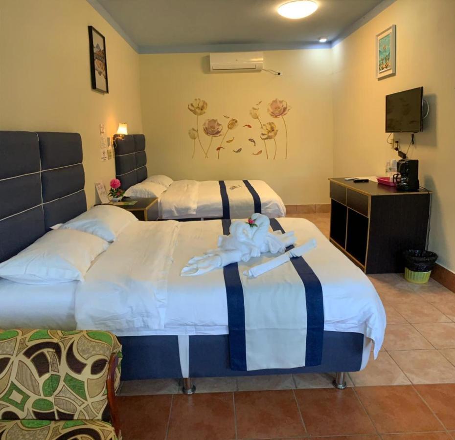 Sunshine View Hotel And Restaurant Corozal Ngoại thất bức ảnh