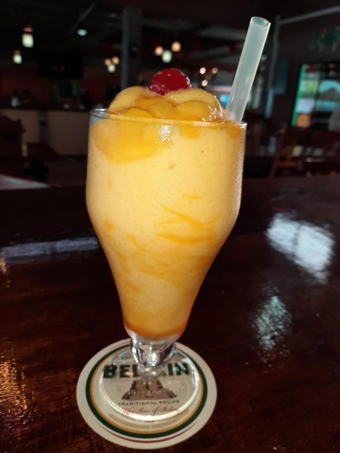 Sunshine View Hotel And Restaurant Corozal Ngoại thất bức ảnh