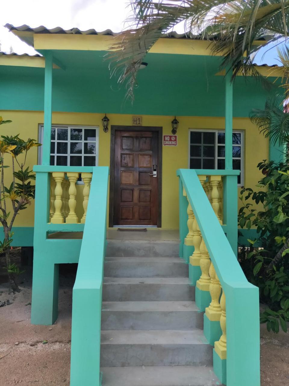 Sunshine View Hotel And Restaurant Corozal Ngoại thất bức ảnh